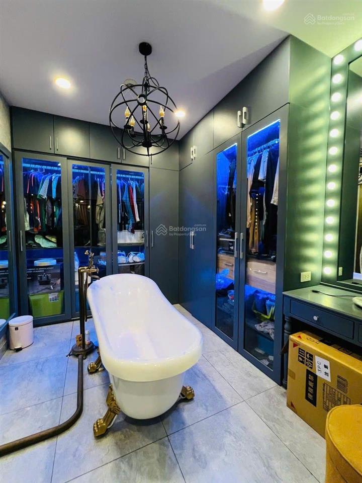 Chuyển nhượng căn hộ mone thiết kế chuẩn boutique walkin closet & relaxation