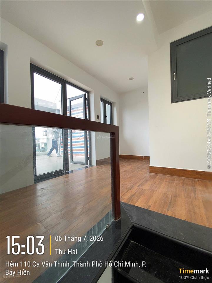 Cho thuê mt 5x8m 41m2, 6 tầng, 4 pn 5 wc tại đường ca văn thỉnh, tân bình