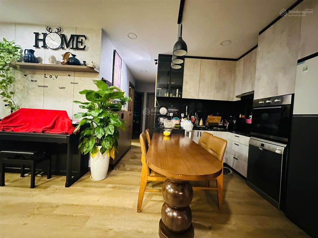 Bán căn 3pn full nội thất đẹp cc de capella q2, 95m2 căn góc nhà mới giá 9,5 tỷ sổ hồng