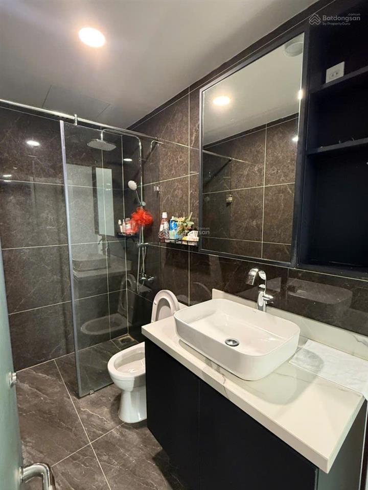 Bán nhanh ch 1pn đầy đủ nội thất lavida+ 55m2 view phú mỹ hưng cực đẹp, giá chỉ 3,9 tỷ bao sang tên