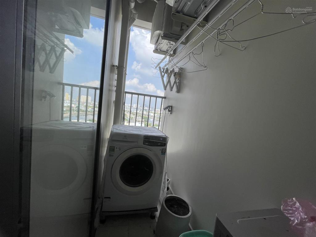 Cho thuê căn 2pn green river q8 phạm thế hiển, 65m2 có nội thất giá 10tr/tháng.