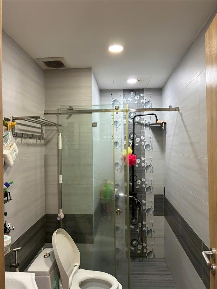 Bán 2pn central premium quận 8, 73m2 đã có thông báo nhận sổ hồng, giá chỉ 4,350 tỷ, có nội thất
