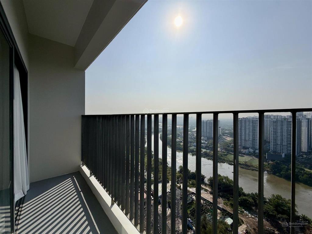 Bán gấp căn 3pn 96m2 chung cư lavida+ căn góc view sông giá chỉ 6,4 tỷ bao thuế, phí, full nội thất