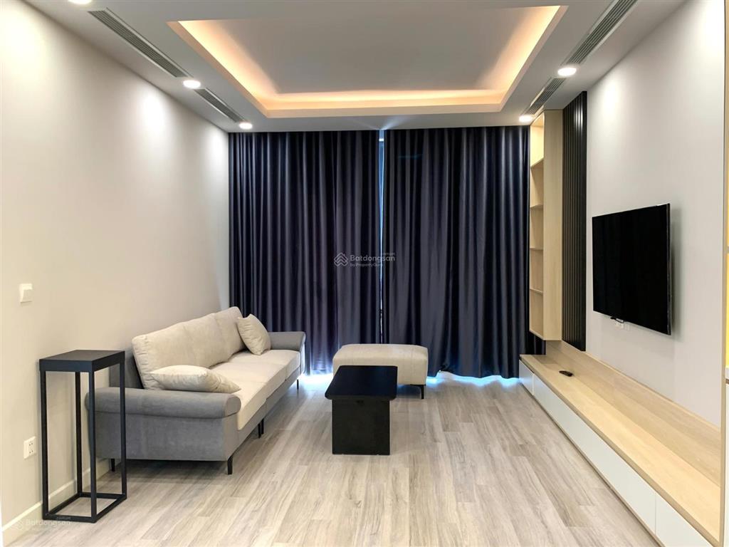 14,6 tỷ chính chủ bán căn 3 ngủ 107m2 tòa brg 25 lê văn lương.full đồ. bc đông nam.slot oto