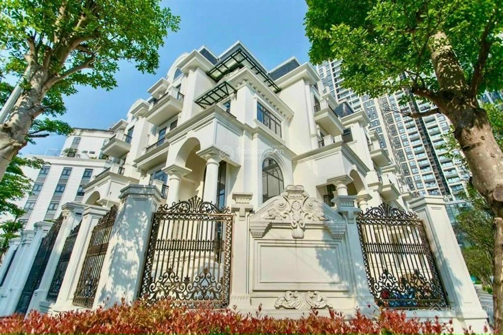 102 tỷ bao phí. chính chủ bán căn góc biệt thự the zei mỹ đình 243,3m2 . mặt tiền 20m