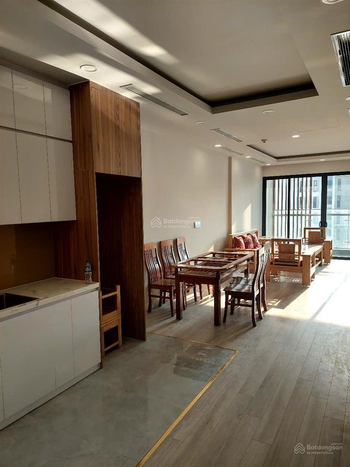 Hơn 13 tỷ chính chủ cần tiền làm ăn bán gấp căn 3 ngủ 105m² tòa do1 brg 25 lê văn lương, slototo