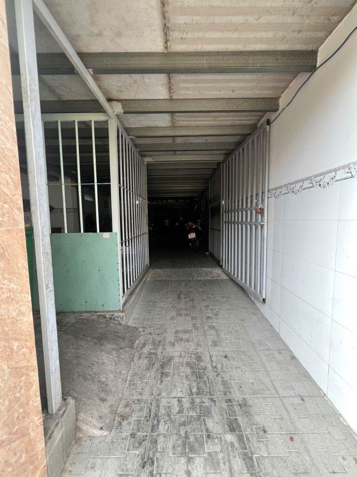 Cần bán CHDV 1/ ngay Uỷ ban P.Tăng Nhơn Phú Q9 thu nhập 60tr/tháng