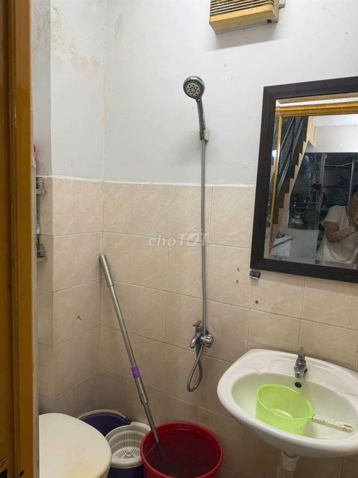 Bán căn hộ 2 phòng ngủ, tầng trệt thích hợp kinh doanh