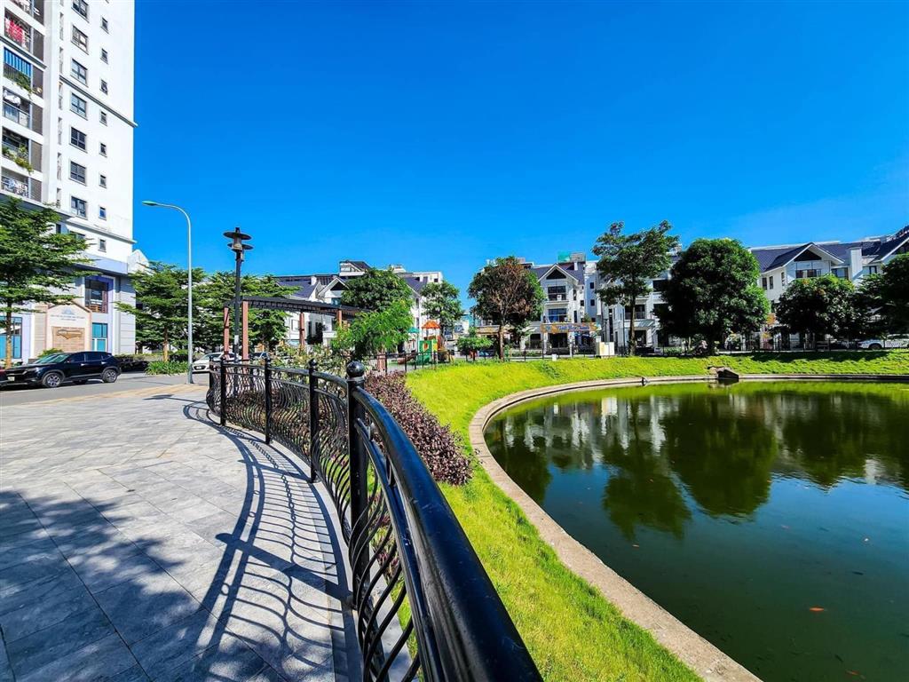 65m2  2n2vs  siêu rẻ tại hateco xuân phương
