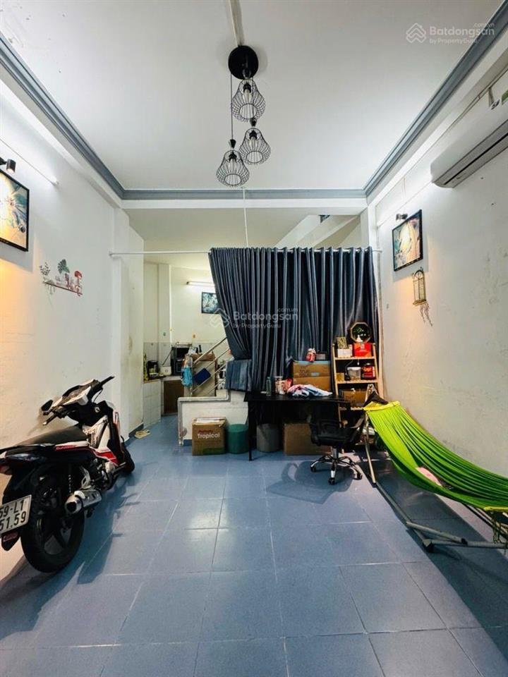 Dt 3.8 x9m x 4 tầng, ngay chợ cây quéo hoàng hoa thám bình thạnh, 10m bước ra mặt tiền, chỉ 7 tỷ t