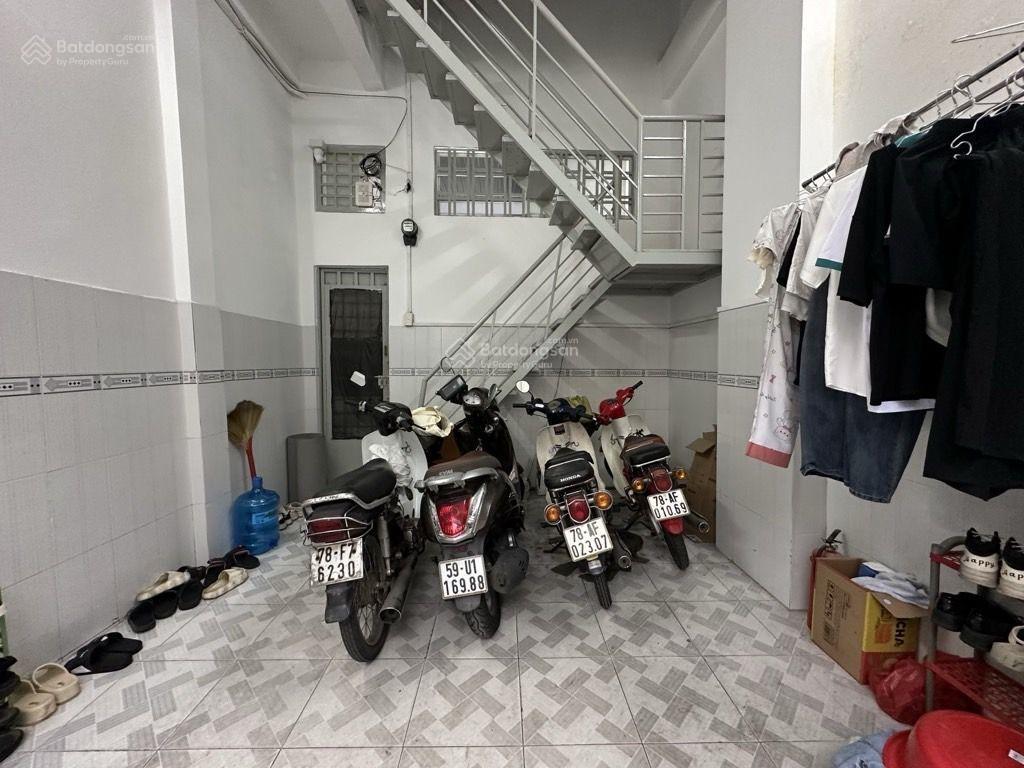 Cực hiếm,xe hơi đỗ cửa, bán nhà nguyễn gia trí d2, bình thạnh, ngang 3.8m,sổ vuông, chỉ 7 tỷ tl