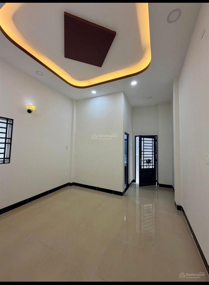 Nhà phú nhuận giá gò vấp, bán nhà lê văn sỹ dt 81m2 x 2 tầng chỉ 8 tỷ tl