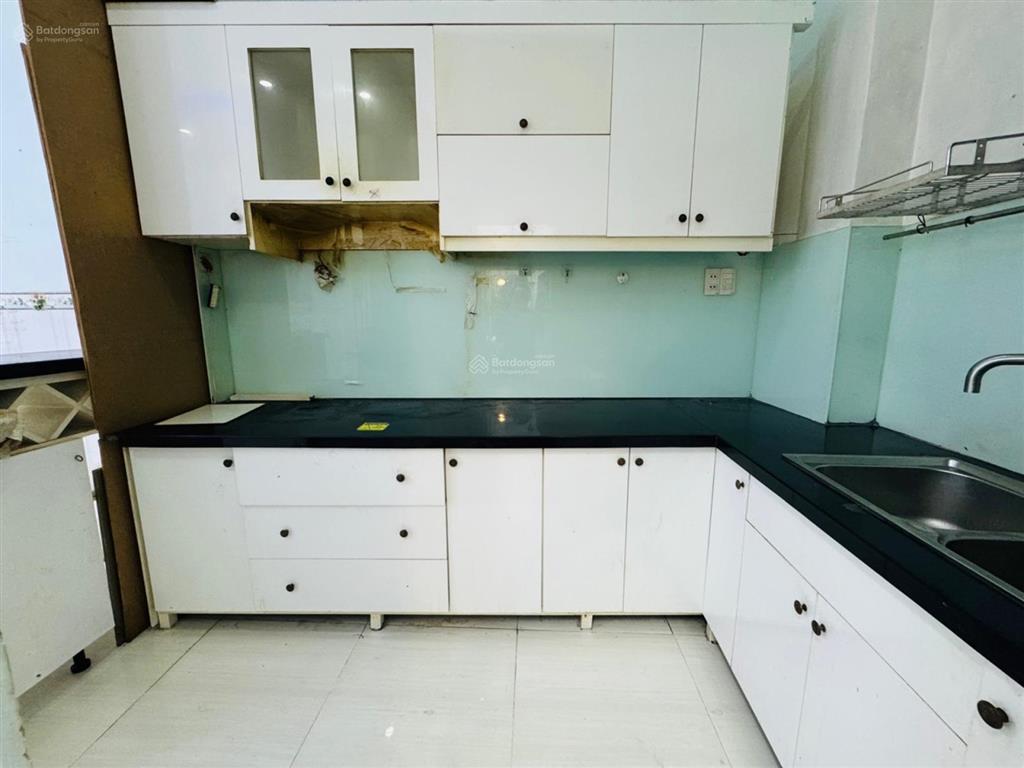 Ngang khủng 7m, phan xích long phú nhuận, dt 55m2, 2 tầng btct, 3pn, 2 mặt tiền chỉ 7.9 tỷ tl.