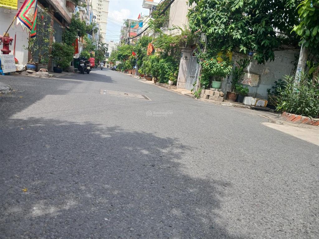 Bán đất tặng nhà 4 tầng, dt 75m2 ngang 3.8m, nhà nguyễn xí bình thạnh hẻm xe tải né nhau,8.8 tỷ tl