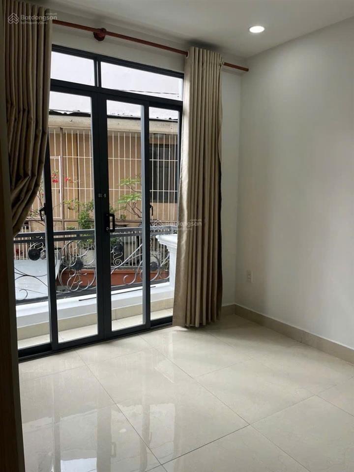 Hẻm xe hơi đỗ cửa, nhà thích quảng đức phú nhuận, 5 tầng, mới đẹp ở ngay chỉ 5.3 tỷ tl