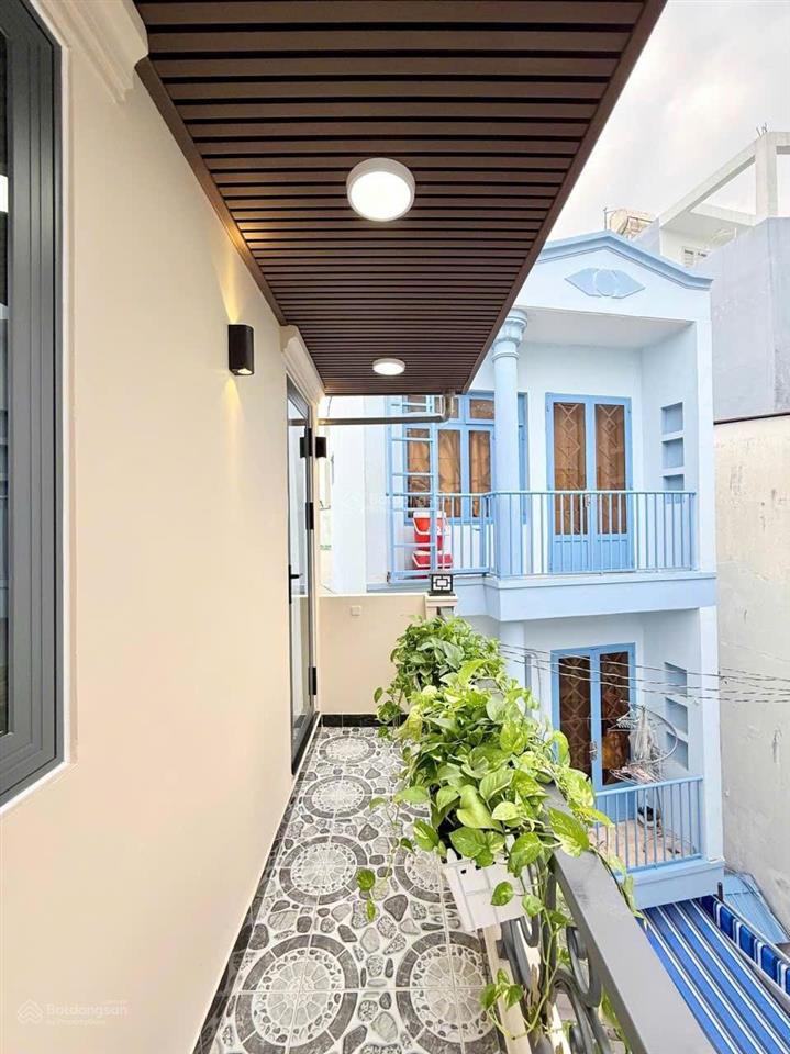 Hẻm xe hơi và có ngay nhà 3 tầng mới đẹp, nhà huỳnh văn bánh phú nhuận ngang 4.4m chỉ 5.99 tỷ tl