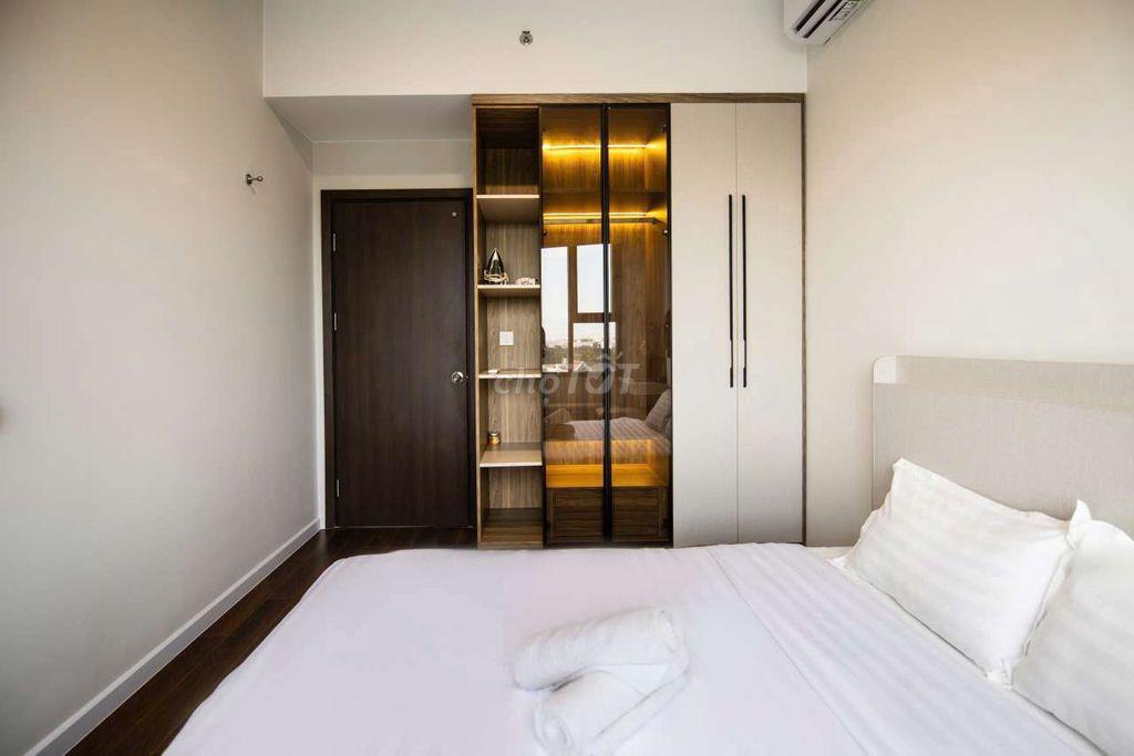 GIẢM GIÁ KHỦNG,CĂN HỘ ĐẸP LUNG LINH VIEW HỒ BƠI, FULL NỘI THẤT CAO CẤP