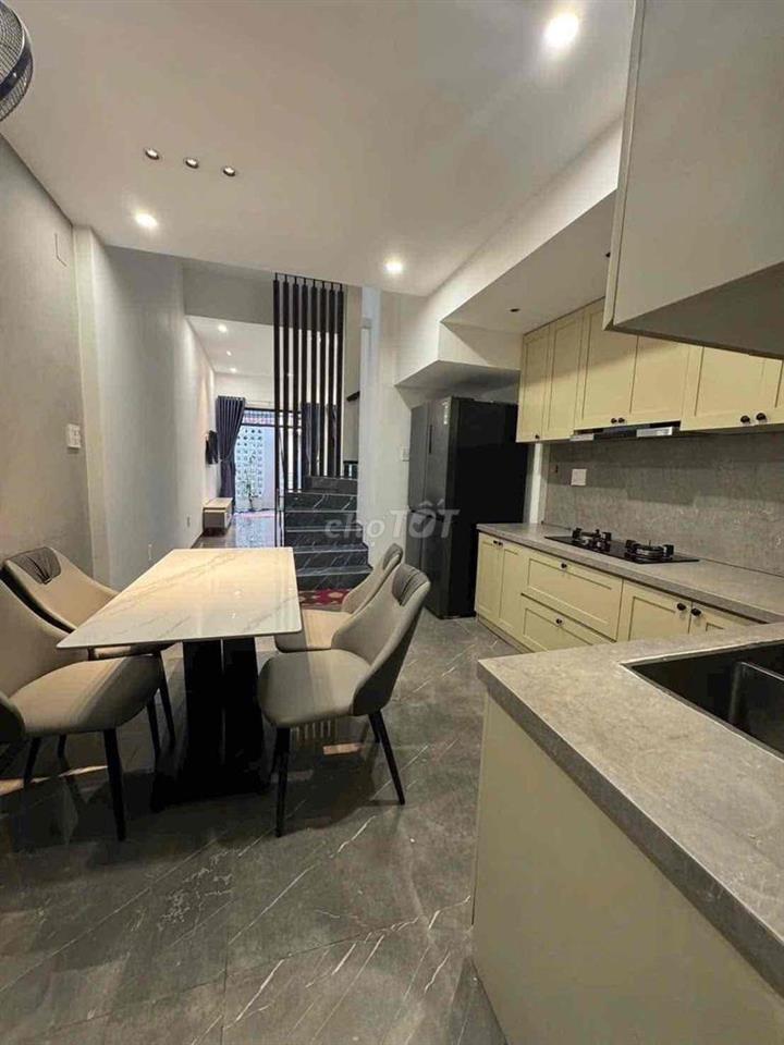 Nhà Kiệt Trần Xuân Lê Thanh Khê