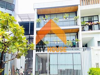 Tòa văn phòng q2 style không gian mở hiện đại mới xây đẹp đỉnh cao giá rẻ 20tr