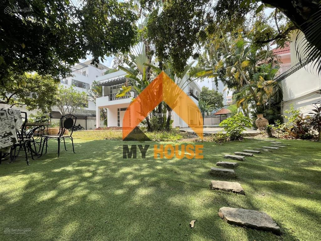 Villa sân rộng hơn nhà trung tâm q2, 700m², 120 triệu