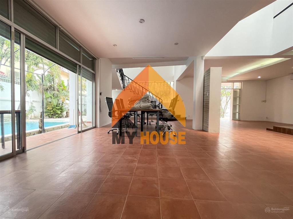 Villa sân rộng hơn nhà trung tâm q2, 700m², 120 triệu