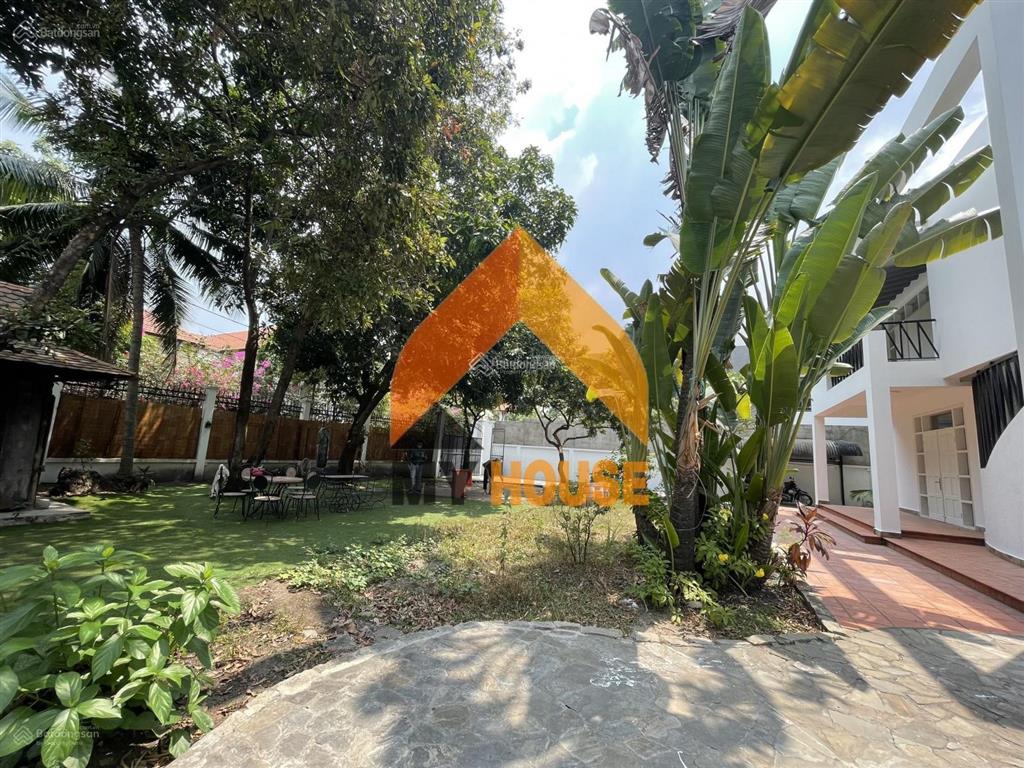 Villa sân rộng hơn nhà trung tâm q2, 700m², 120 triệu