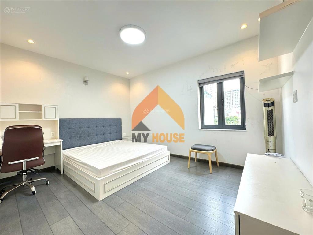 Siêu phẩm villa q2 style hiện đại có thang máy full nội thất ở và vp