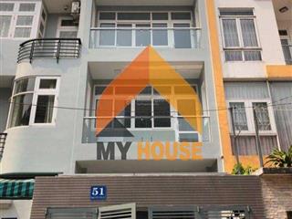 Nhà q2 ngay cầu sg có sân đỗ ô tô 4pn nhà sạch đẹp như hình