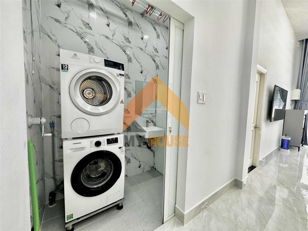 Villa thảo điền sân vườn chill như dalas 2pn cửa sổ to full nội thất xịn