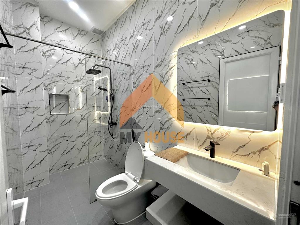 Villa thảo điền sân vườn chill như dalas 2pn cửa sổ to full nội thất xịn