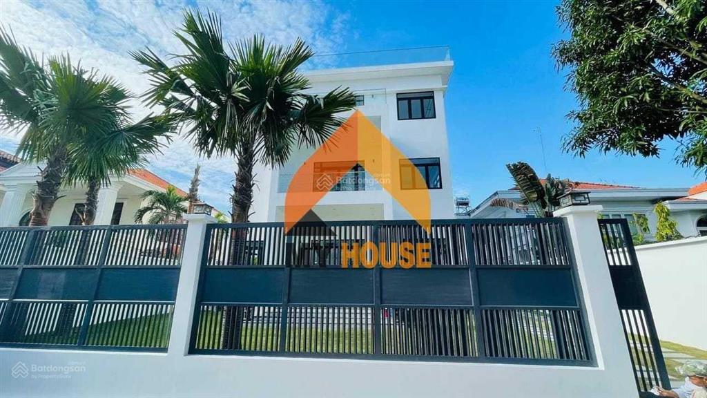 Mặt hàng đỉnh cao lại ra nè ac ơi villa sân vườn hồ bơi thang máy 5pn