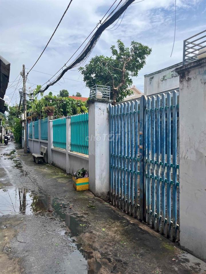 Cần bán nhà Phú Xuân Nhà Bè cũ