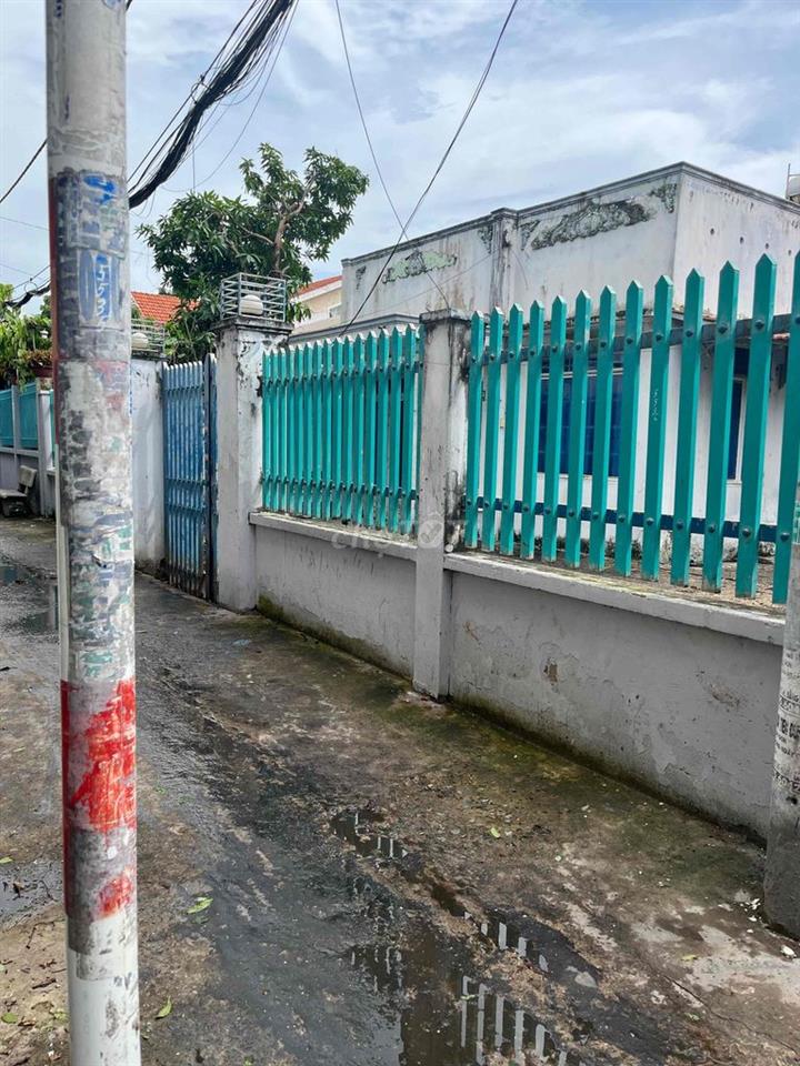 Cần bán nhà Phú Xuân Nhà Bè cũ