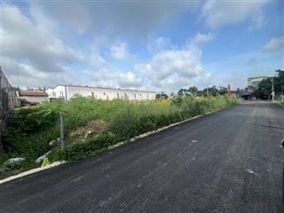 Mặt tiền 8m vĩnh phú 38 giáp tp. hcm, ngay cổng chào bd  cách ql13 vào 500m