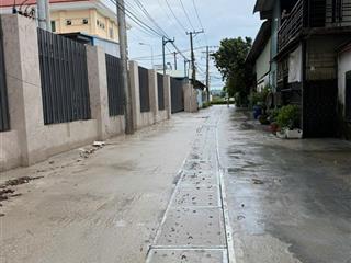 Đường 8m vĩnh phú 11 đất thổ cư thông ra quốc lộ 13 166 m2/ 6 tỷ 500 tr bao sang sổ