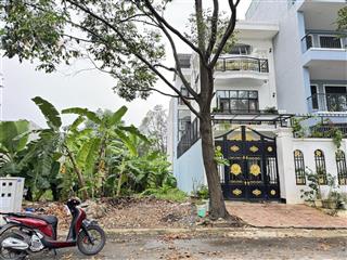 Nguồn kín chủ gửi nền đất duy nhất nền nhà phố 120m2, thổ cư/sổ hồng ở vĩnh phú 1