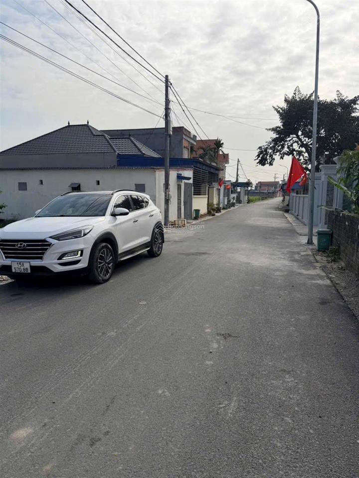 Bán 105m2 đất mặt đường thôn 8m trải nhựa ngũ lão thuỷ nguyên
