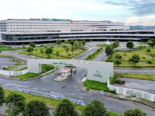 Vợ chồng tôi muốn bán lô đất chính chủ sát bệnh viện bạch mai 2 giá rẻ 300 triệu so với lô kế bên