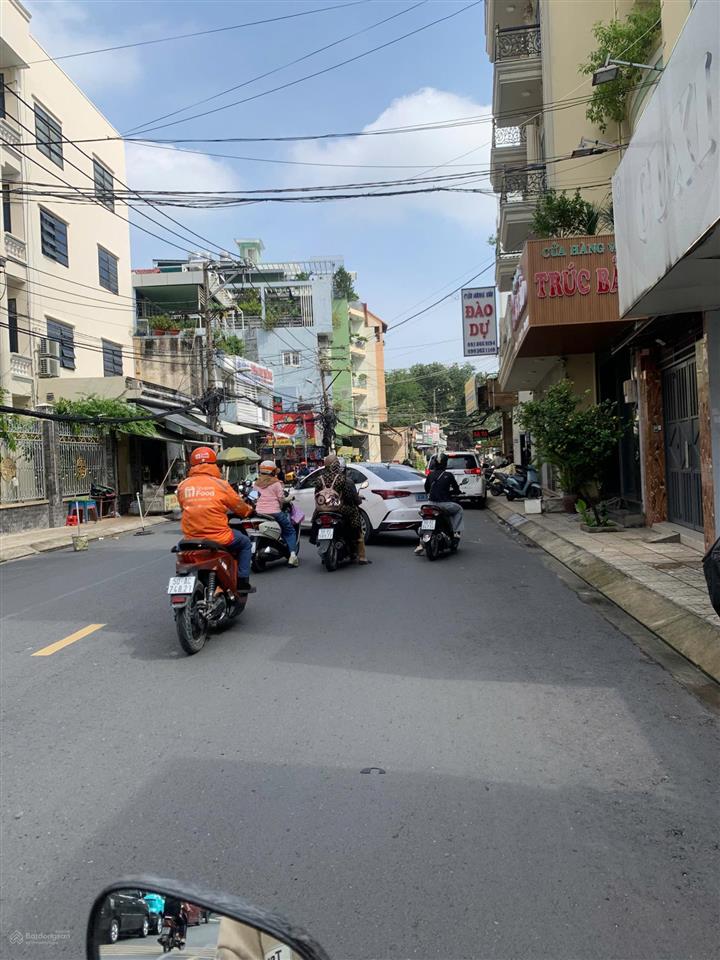 Bán nhà hẻm xe tải trường chinh, dt 3.6x18, 2 lầu mới đẹp, giá 13,5 tỷ, p12, q tân bình