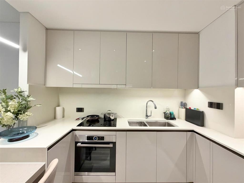 Cần bán căn hộ hàng hiệu grand marina saigon 2pn2wc full nội thất cao cấp giá 33 tỷ