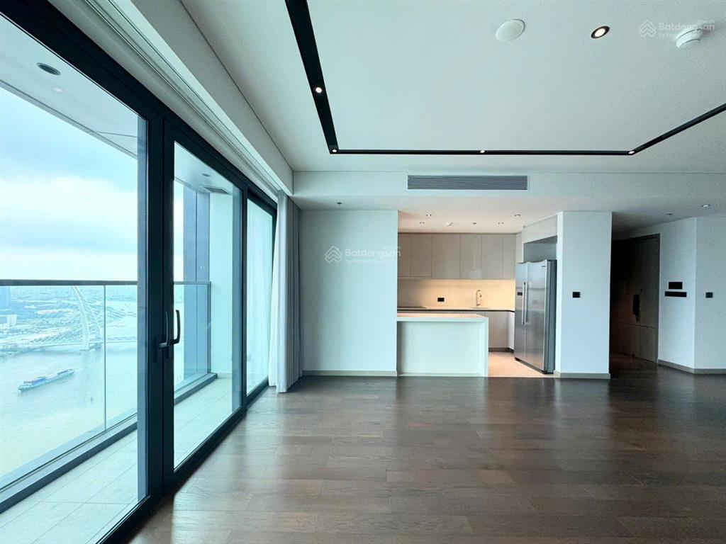 Cho thuê căn hộ hàng hiệu grand marina saigon, căn góc 145m2, 3 phòng ngủ, nhà trống, view đẹp
