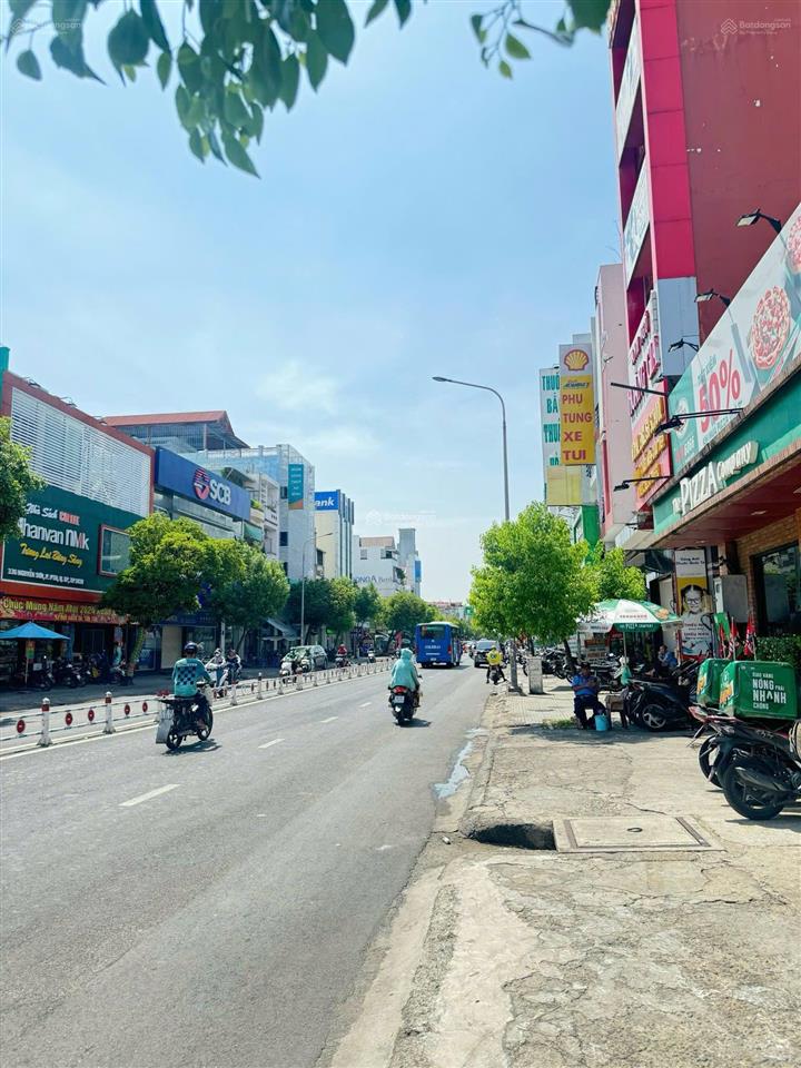 Quá rẻ. chỉ ~78 tr/m2 cho khuôn đất mt kênh tân hóa q. tân phú tiện xây chung cư cao tầng