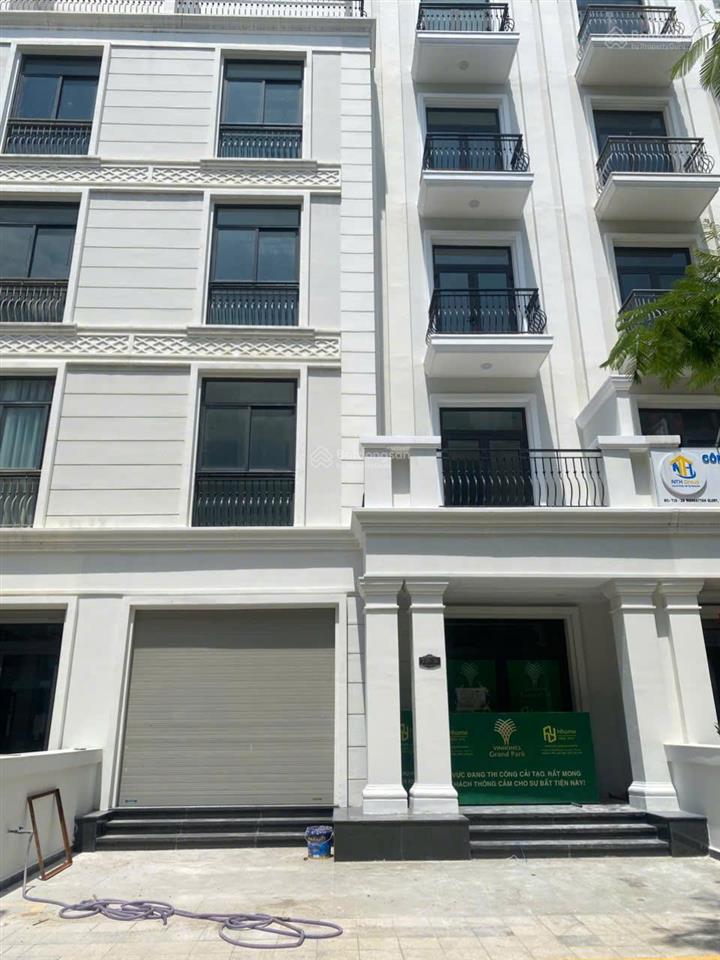 Nhà phố manhattan glory 24,2 tỷ 148m2 sổ hồng sẵn, đang cho thuê 40 triệu/tháng,