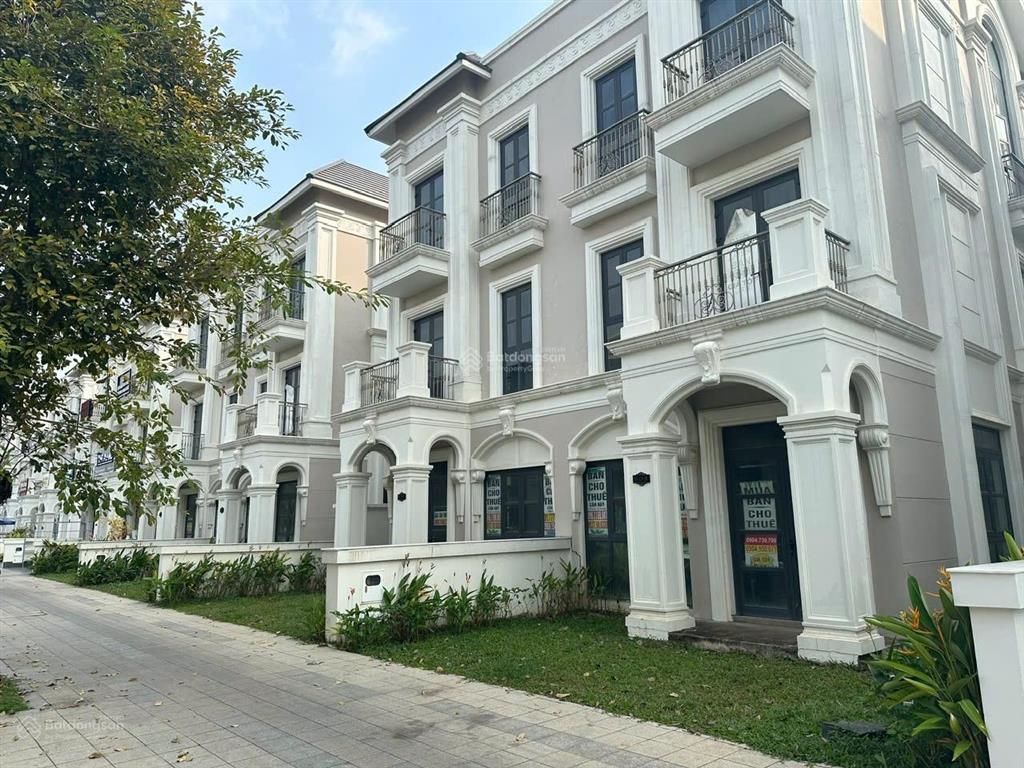 Sản phẩm hiếm có biệt thự song lập 200m sổ hồng sẵn chỉ 50 tỷ
