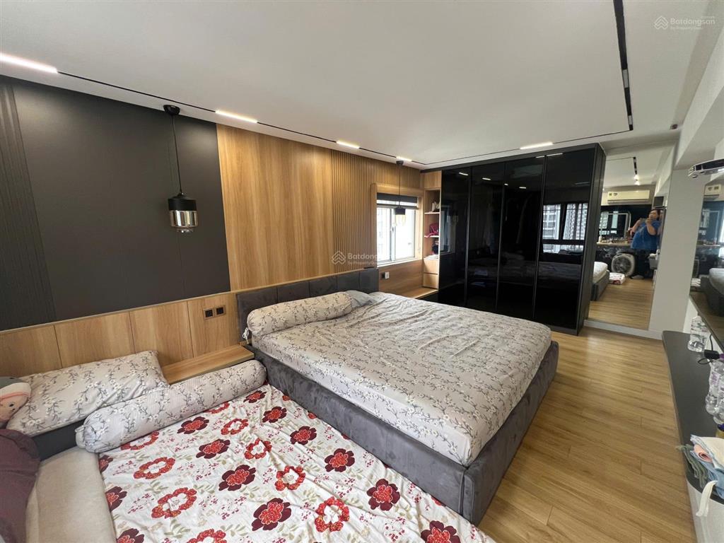 Bán căn hộ q7 sky garden 1 phú mỹ hưng, 134,95m2, 3pn 3wc, giá 9 tỷ