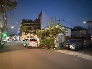 Chính chủ gửi bán lô góc 2 mt đường 12 phường trường thọ thủ đức ngang 7 nở hậu đẹp  0397 939 ***