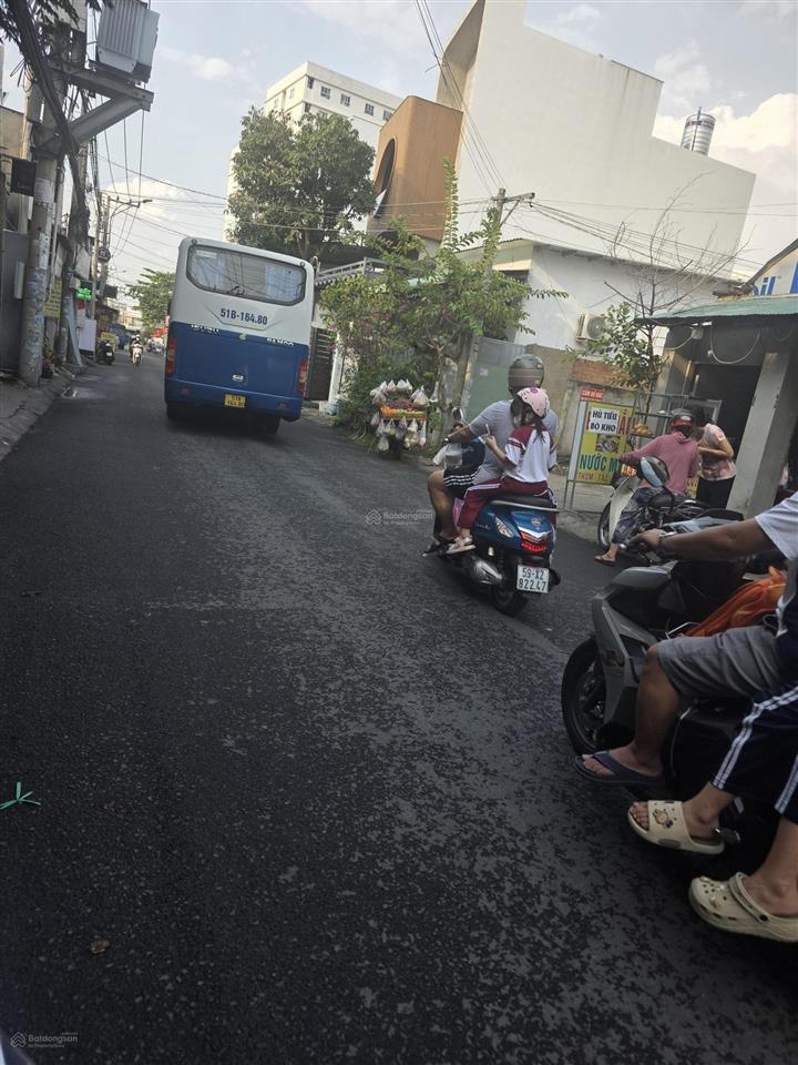 Bán mặt tiền đường kinh doanh phường trường thọ ngang 7m hàng hiếm  0397 939 ***