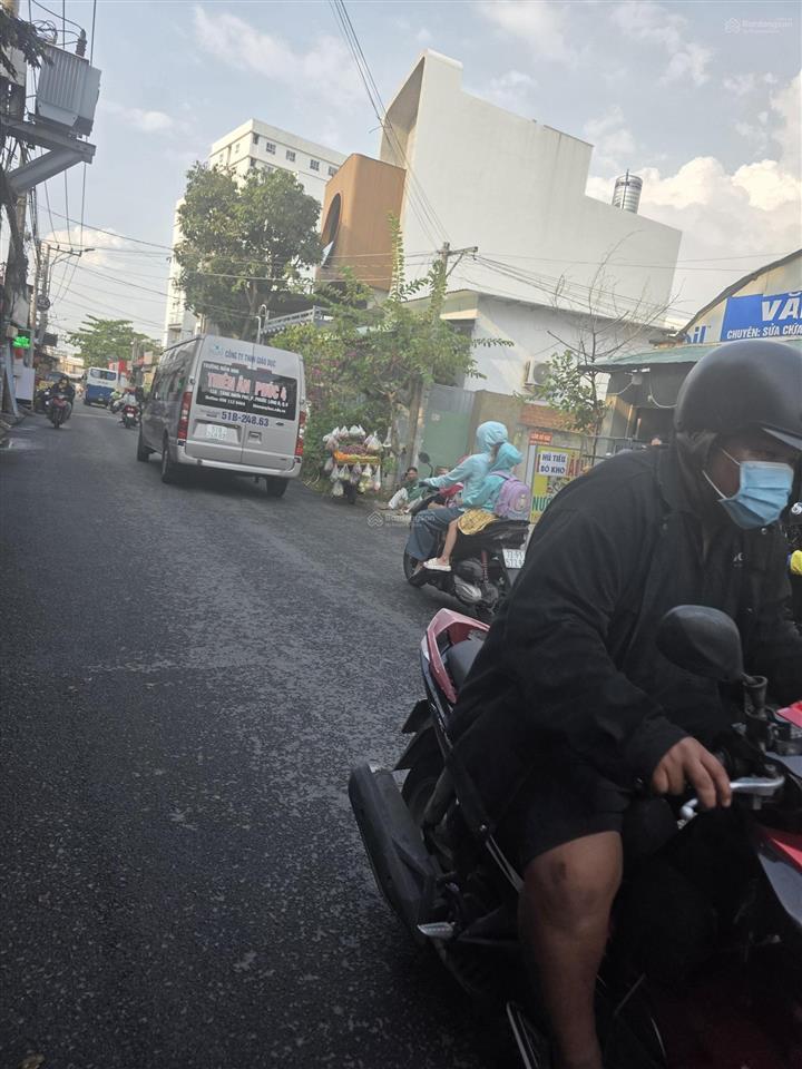 Bán mặt tiền đường kinh doanh phường trường thọ ngang 7m hàng hiếm  0397 939 ***