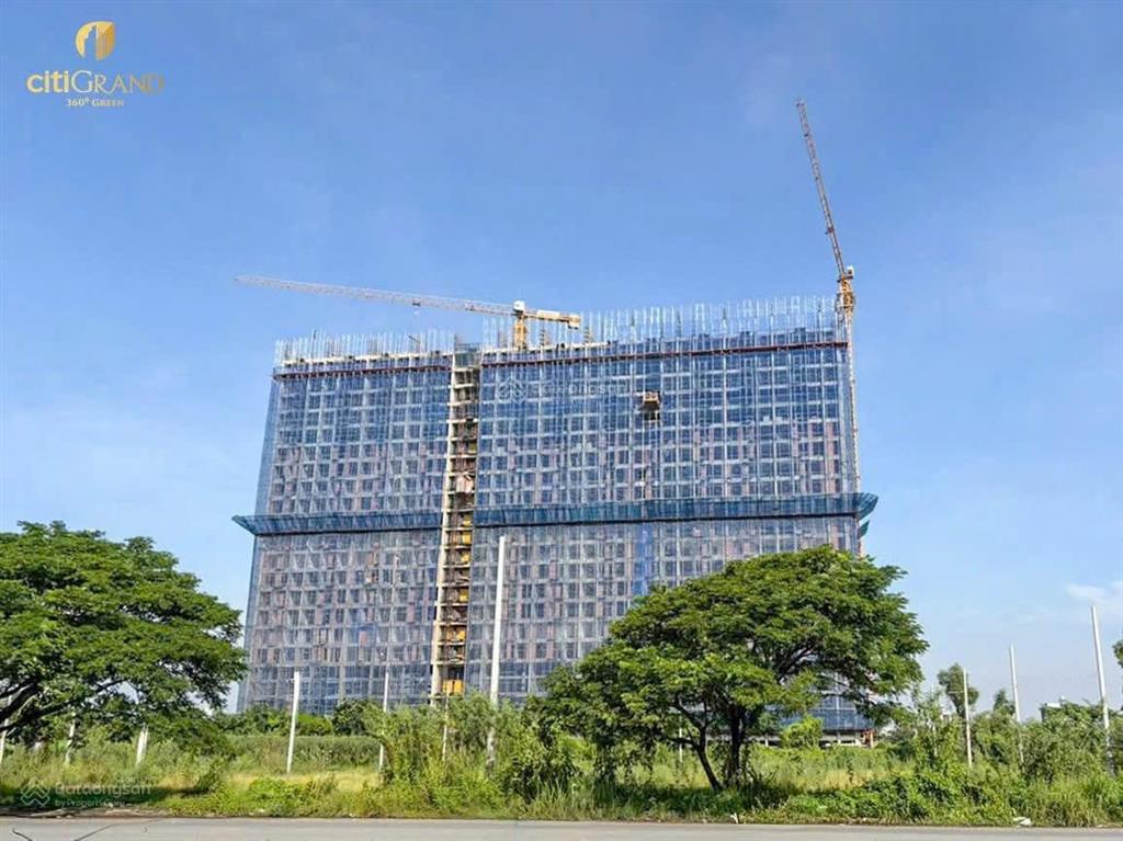 Cần bán gấp căn hộ citi grand hướng đông bắc view công viên, giá 3,1 tỷ.  0901 603 ***