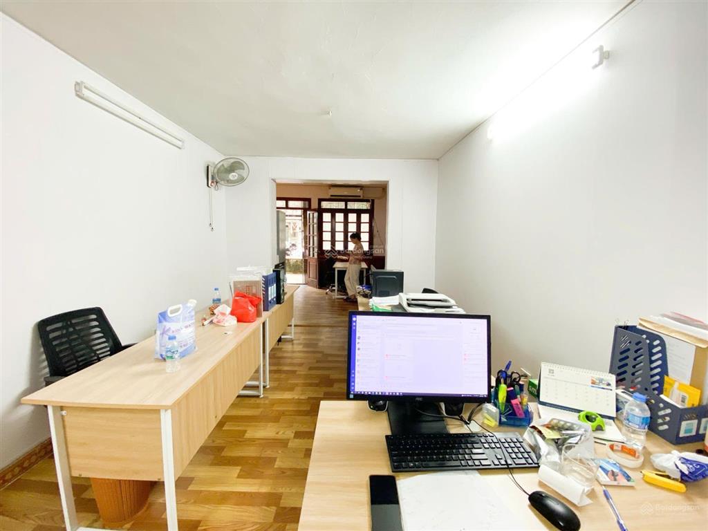 Chính chủ cho thuê nhà tập thể tầng 1 thái thịnh, đống đa gần viện châm cứu